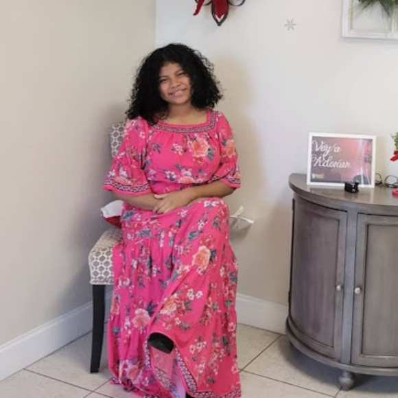 angelaramire288